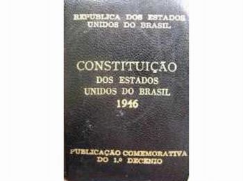 Livro constituiÃ§Ã£o de 1946
