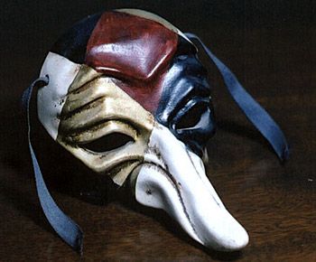 mascara veneziana