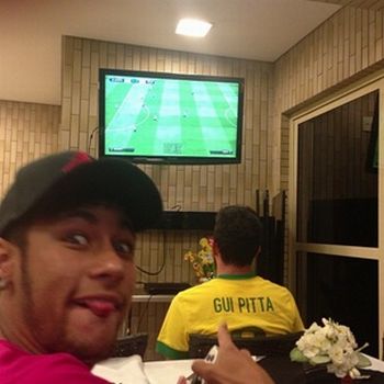 Neymar no video game