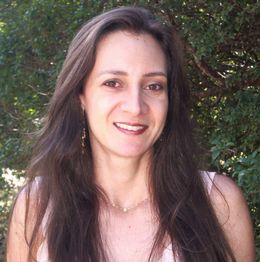 Professora Christianne Gomes, da UFMG