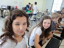 Alunos usam computadores